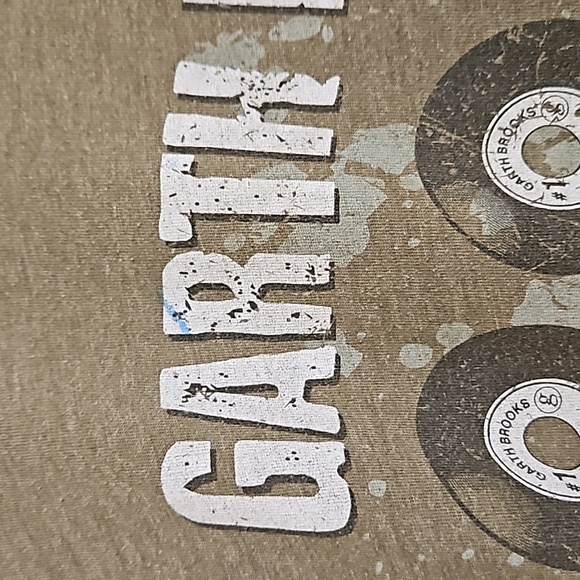 Garth Brooks Tour Tee and Hat Bundle - Picture 5 of 11